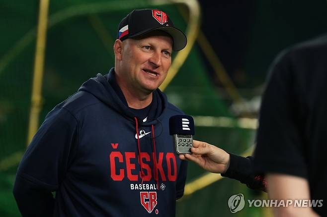 파벨 하딤 감독 [AP=연합뉴스]