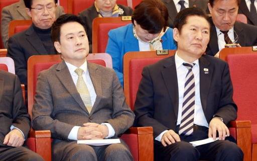 장동혁 국민의힘 대표, 정청래 더불어민주당 대표 (뉴스1)