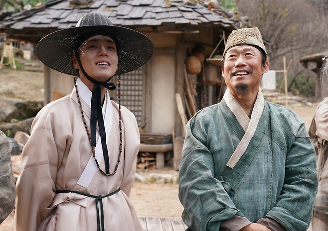 영화 ‘왕과 사는 남자’의 단종과 엄흥도. [쇼박스 제공]