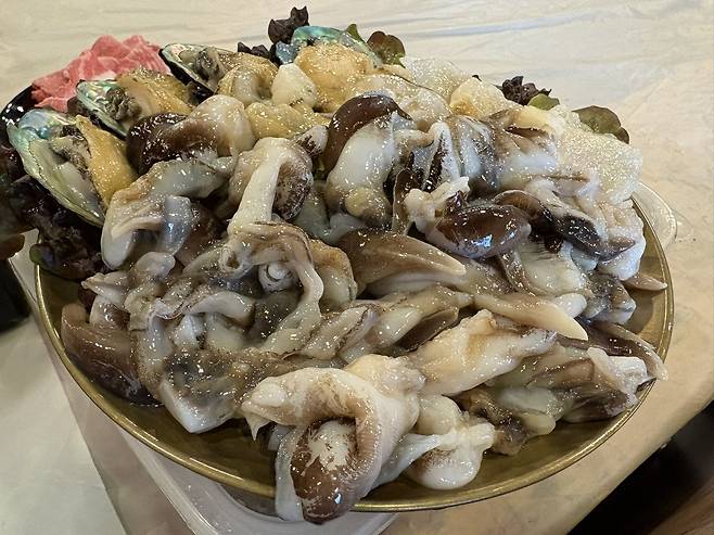 새조개.[X(구 트위터) 갈무리]