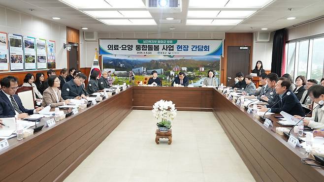 지난 6일 열린 통합돌봄 사업 현장 간담회 현장 ⓒ봉화군 제공