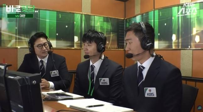 박용택(왼쪽)과 이대형 KBS 해설위원이 경기 후 총평을 하고 있다. /사진=KBS스포츠 유튜브 채널 영상 갈무리