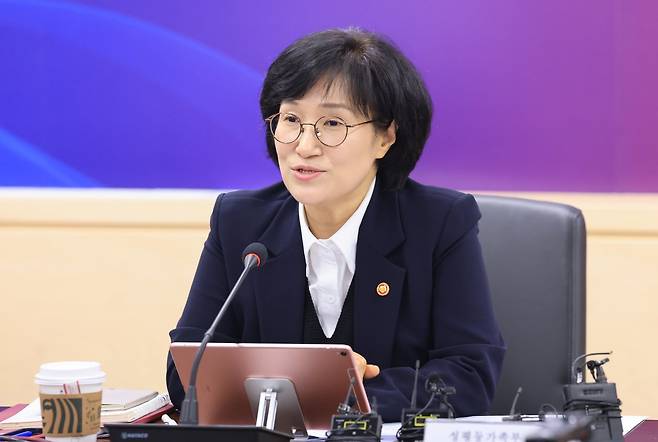 원민경 성평등가족부 장관. 뉴스1