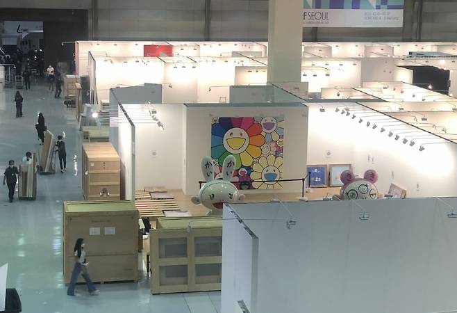 아트페어의 설치 현장 / 사진. ©박준수