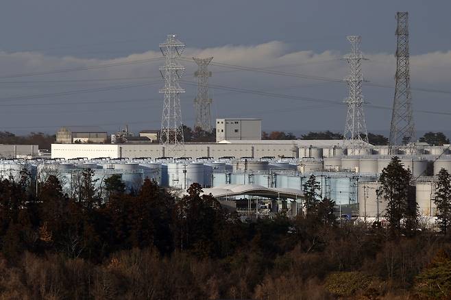 지난 4일 일본 후쿠시마현 후쿠시마 제1원전 내의 물탱크에 방사능 오염수가 저장돼 있다. EPA연합뉴스