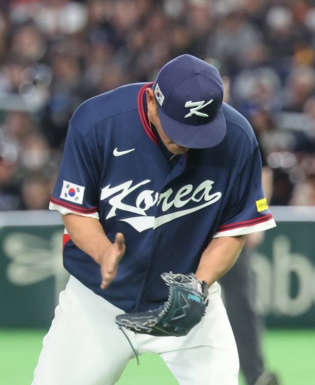 9일 일본 도쿄돔에서 열린 2026 월드베이스볼클래식(WBC) C조 조별리그 최종전 대한민국과 호주의 경기. 3회말 무실점 호투를 보인 한국 노경은이 포효하고 있다. 사진=연합뉴스