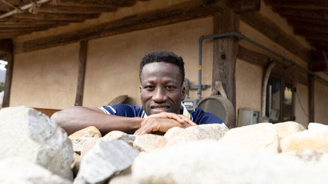 충남 아산FC가 가나 출신 공격수 나임 모하메드를 영입했다./충남 아산FC