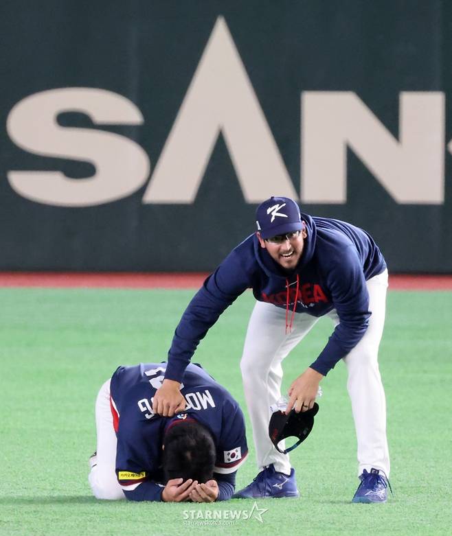[한번에쓱]누가 좀 도와줘! '문보경의 눈물을 멈추게 할 수가 없다' 데인 더닝