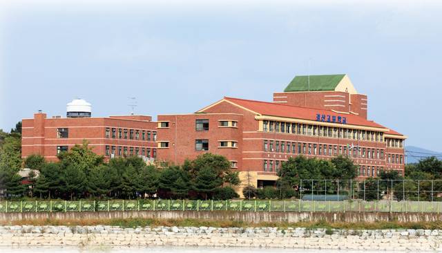 2026학년도 대입입시 결과 서울대, 연·고대 등 수도권 대학교에 대거 합격시킨 경산고등학교 전경