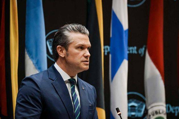 피트 헤그세스 미국 전쟁부(옛 국방부) 장관이 지난 5일 플로리다주 탬파의 미 중부사령부 본부가 있는 맥딜 공군기지에서 기자회견을 열고 있다. ⓒ AFP/연합뉴스