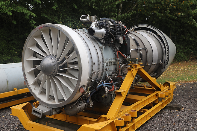 1950년대 개발된 최초의 터보팬 엔진인 롤스로이스 ‘콘웨이 RCo.12’. 사진 출처 롤스로이스