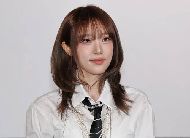 최예나는 11일 오후 서울 강남구 신사동 CGV 압구정에서 다섯 번째 미니앨범 '러브 캐처(LOVE CATCHER)' 발매 기념 기자 간담회를 개최했다. 연합뉴스