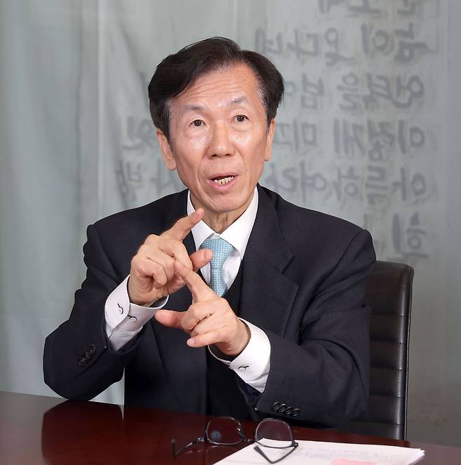 하창우 전 변협회장이 9일 "대법관 증원법의 맹점은 현재 대통령이 대법관 26명 중 22명을 임명한다는 것"이라고 말했다. 강정현 기자