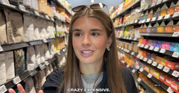 유튜브 채널에 올라온 트럼프 미국 대통령 손녀의 쇼핑 영상. 유튜브 ‘Kai Trump(카이 트럼프)’ 캡처