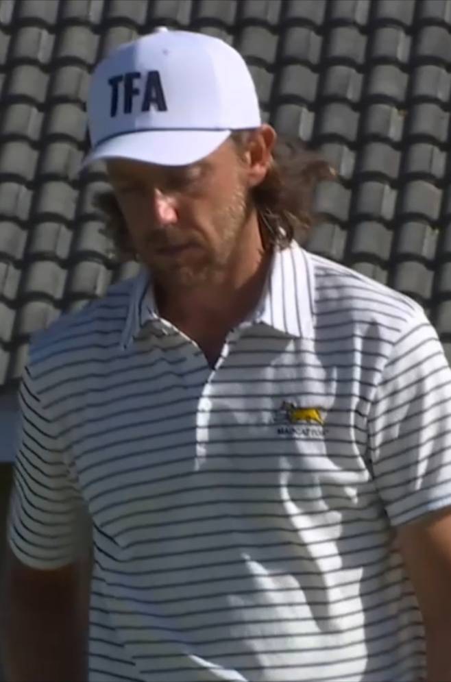 PGA 투어 대회에 국내 기업 의류를 입고 나온 플리트우드 [PGA 투어 아널드 인비테이셔널 FR 중계 화면 캡처. 재판매 및 DB 금지]