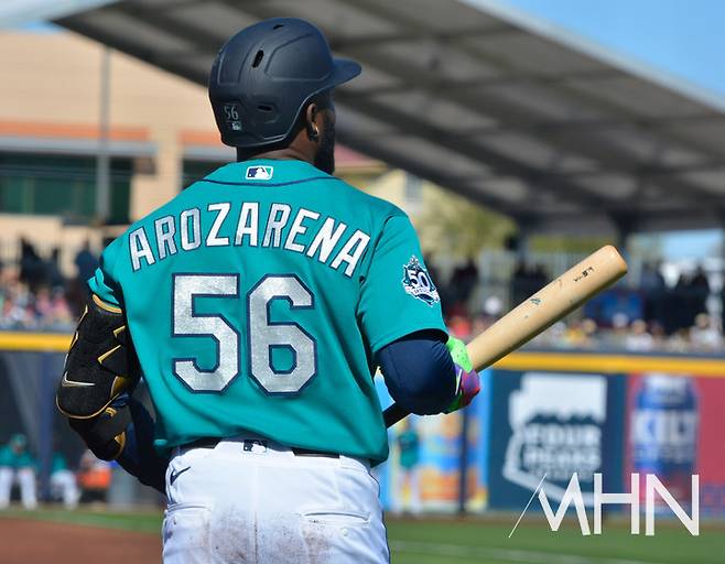 (멕시코 대표팀에 합류한 시애틀 외야수 랜디 아로자레나)