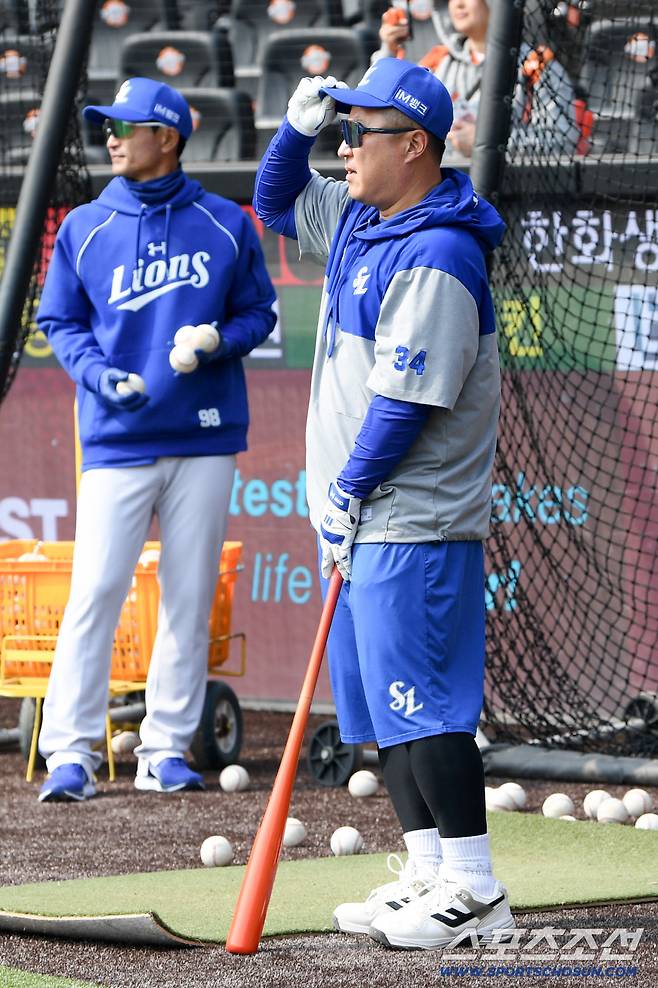 12일 대전한화생명볼파크에서 열린 KBO리그 한화 이글스와 삼성 라이온즈의 시범경기. 삼성 최형우가 훈련을 하고 있다. 대전=박재만 기자 pjm@sportschosun.com/2026.03.12/