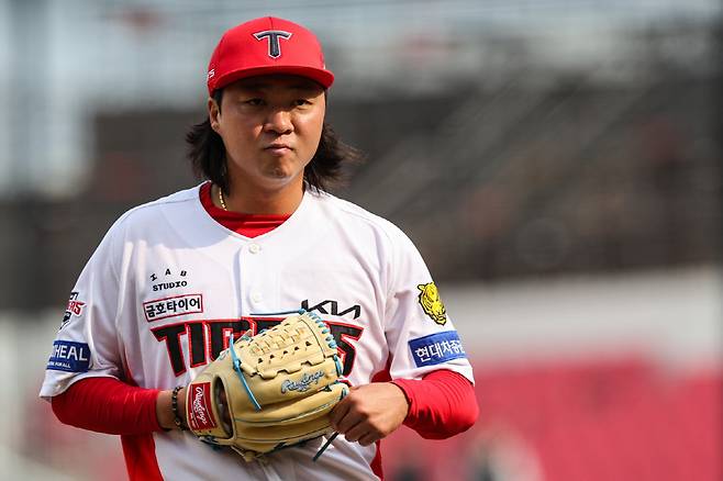 KIA 이적 후 첫 시범경기 등판을 마친 김범수. 사진=KIA 타이거즈