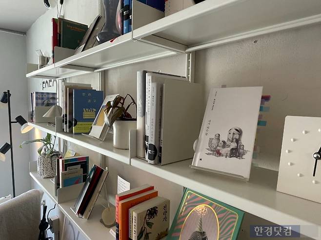 서울 마포구 한 무인서점. / 사진=박상경 기자