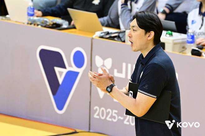 하현용 KB손해보험 감독대행. KOVO 제공