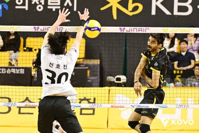 KB손해보험 아밋./KOVO