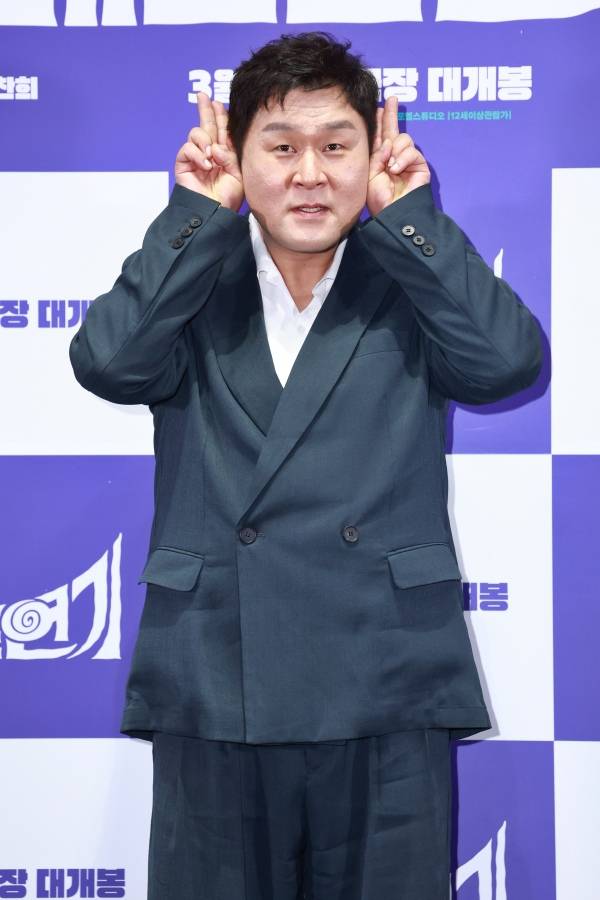 영화 '메소드연기' 기자간담회에 참석한 윤경호 ⓒ연합뉴스