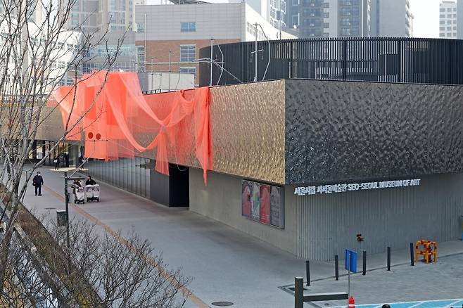 서울 금천구에 12일 개관한 서울시립 서서울미술관. 서울시 최초의 ‘뉴미디어 특화’ 공공 미술관이자 서남권 첫 공립 미술관이다. 뉴시스