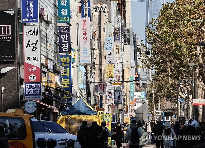 서울 대치동의 한 학원가. 사진은 기사와 무관함. (출처=연합뉴스)