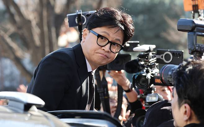 한동훈 전 국민의힘 대표가 지난 1월 29일 오후 서울 여의도 국회 소통관에서 본인의 제명과 관련한 입장을 밝힌 뒤 떠나고 있다. 임세준 기자