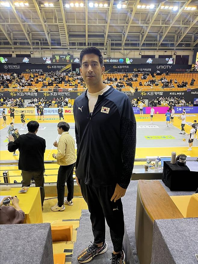 의정부 경민대체육관 찾은 라미레스 남자배구 대표팀 감독 [대한배구협회 제공. 재판매 및 DB 금지]