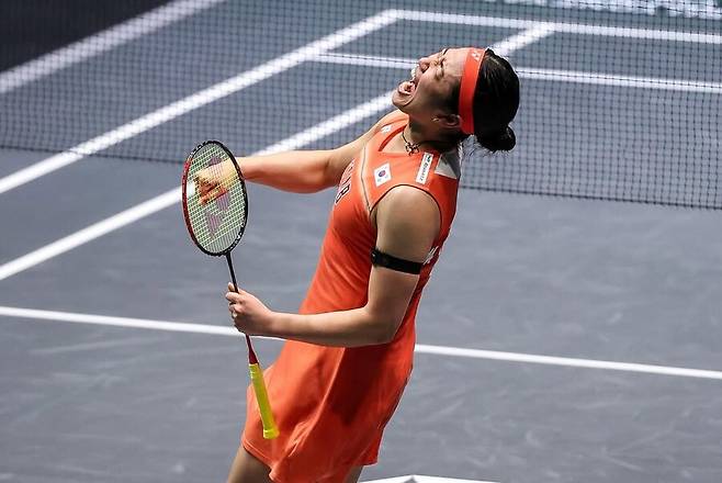 ▲ 기록은 멈췄지만, 안세영의 시선은 이미 다음 정상을 향해 있었다. 시즌 전 "최종 목표는 무패"라고 선언했던 파격적인 자신감은 이번 패배를 거치며 더욱 정교하게 다듬어질 전망이다. ⓒ 대한배드민턴협회