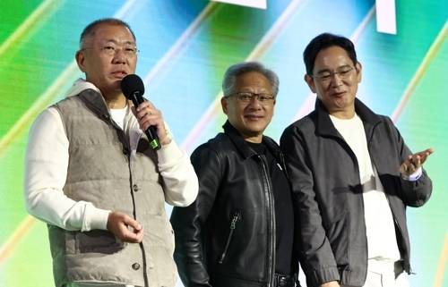 기념 행사에 참석한 젠슨 황-이재용-정의선. [연합뉴스]