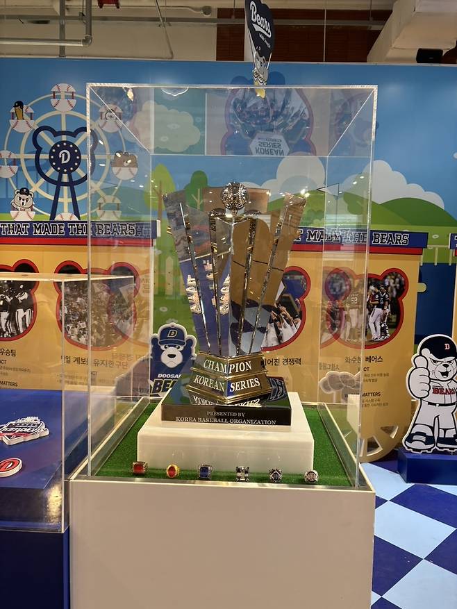 구단의 역사를 알 수 있는 ‘헤리티지 공간’ / 사진= 이경동 여행+ 에디터