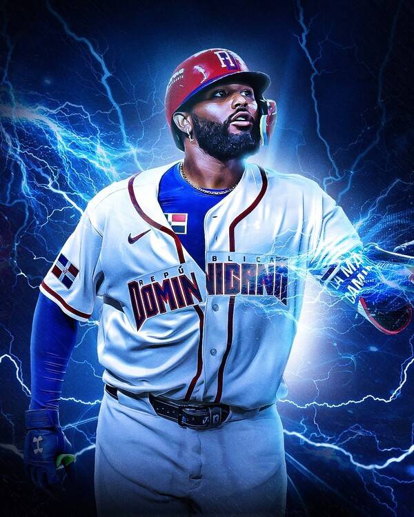 후니오르 카미네로가 16일(한국시각) 미국 플로리라주 론디포 파크에서 열린 월드베이스볼클래식(WBC) 준결승에서 미국 선발 폴 스킨스를 상대로 2회초 홈런을 때렸다. /사잔=WBC 공식 채널