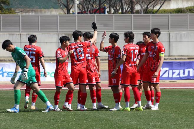 2026 덴소컵 한일 대학 축구 정기전에 나선 한국 대학 선발팀. 사진=대학축구연맹