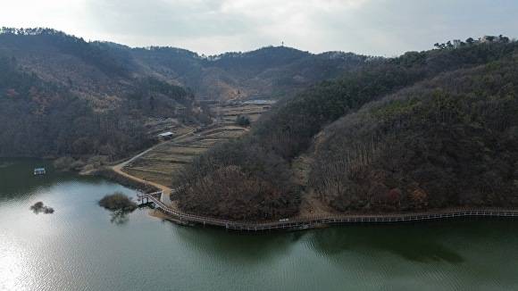 용인특례시가 이동저수지와 송전천 산책로를 연결한 초대형 호수공원을 조성한다. [사진=용인특례시]