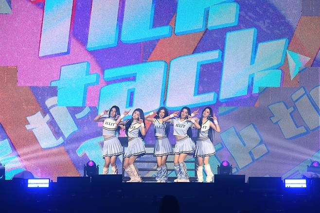 아일릿이 14일 티켓링크 라이브 아레나에서 콘서트 ‘ILLIT LIVE PRESS START♥ in SEOUL’을 개최했다. 빌리프랩
