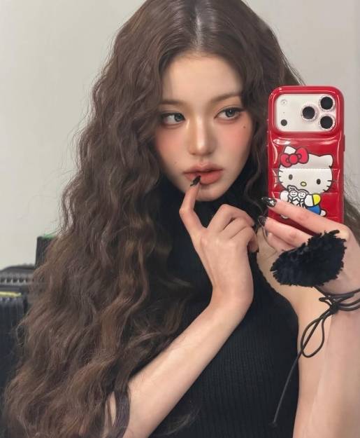 장원영 소셜미디어