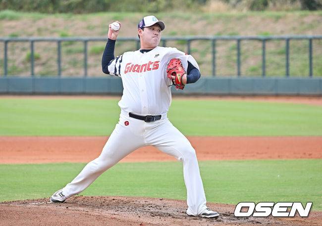 [OSEN=타이난(대만), 이석우 기자] 롯데 자이언츠 나균안/ foto0307@osen.co.kr