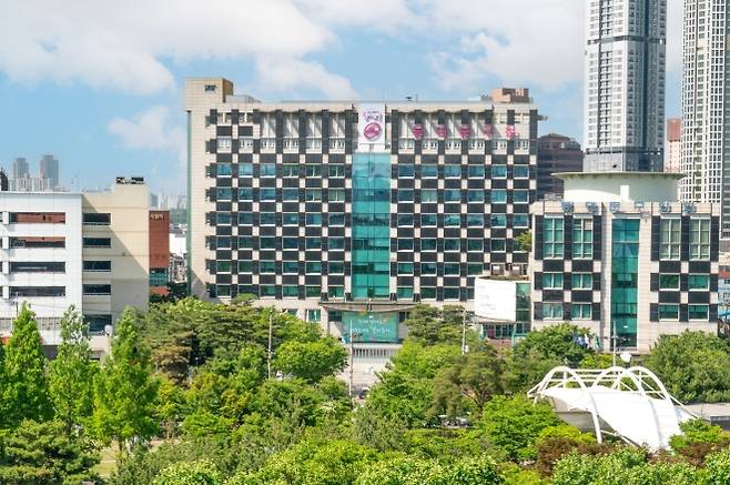 동대문구청 청사 전경. 동대문구 제공