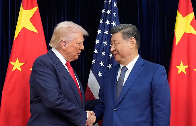도널드 트럼프 미국 대통령(왼쪽)과 시진핑 중국 국가주석, 연합뉴스