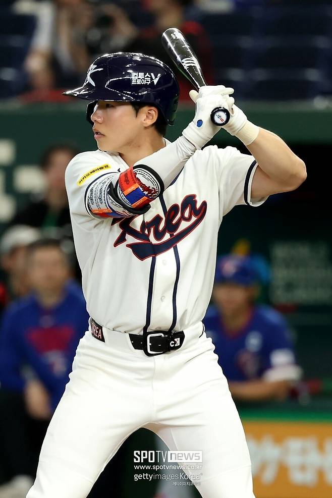 ▲ 시범경기 때까지만 하더라도 타격감이 매서웠던 김혜성. 하지만 월드베이스볼클래식(WBC)이 시작된 후 김혜성의 방망이가 차갑게 식었다.