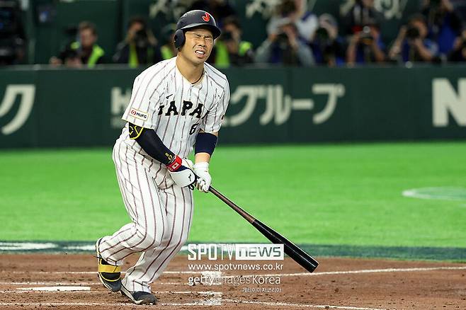 ▲ 콘도 켄스케는 통산 타율 0.307로 현역 일본 프로야구 선수 가운데 2위 기록을 보유하고 있다. 그러나 2026년 WBC에서는 13타수 무안타로 침묵했다.