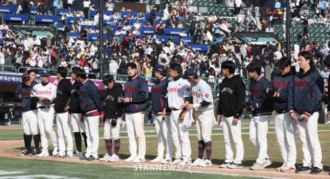 롯데 자이언츠 선수들. /사진=김진경 대기자