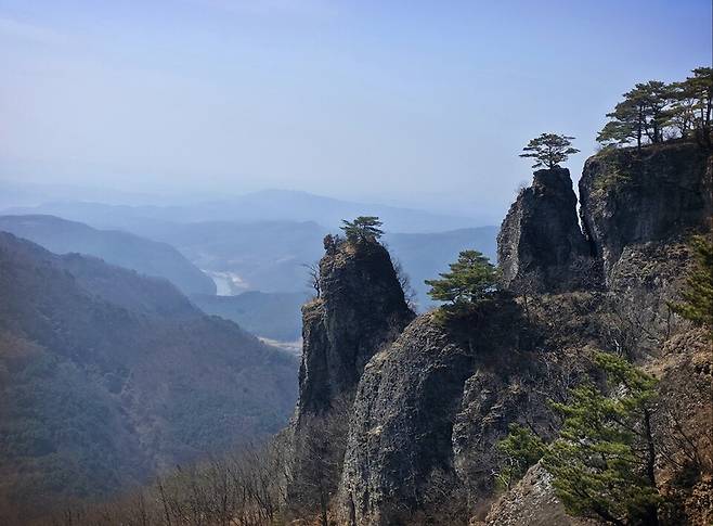▲&nbsp;경북 봉화군 청량산 &nbsp;/김종화 기자 jhkim@incheonilbo.com