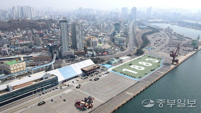 인천시 중구 내항 1·8부두 전경. 정선식 기자