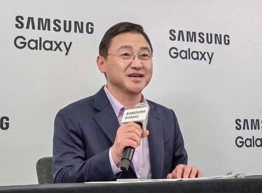 25일(현지시간) 미국 샌프란시스코에서 삼성전자 대표이사 노태문 사장이 '삼성 갤럭시 언팩 2026' 행사 직후 국내 기자간담회를 진행하고 있는 모습. / 삼성전자