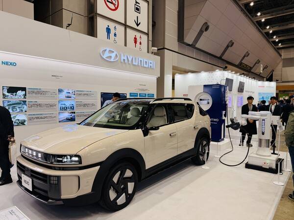 ▲ 현대자동차그룹은 넥쏘 2세대 모델 더 올 뉴 넥쏘를 무대 중앙에 선보이며, 관람객들의 시선을 사로 잡았다.