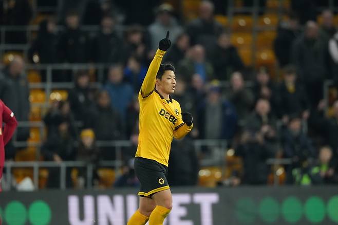 황희찬. 사진 | 울버햄턴=AP연합뉴스