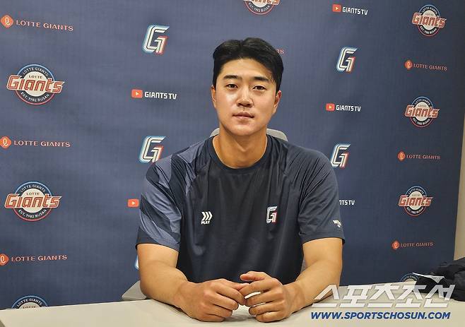 인터뷰에 임한 윤성빈. 김영록 기자